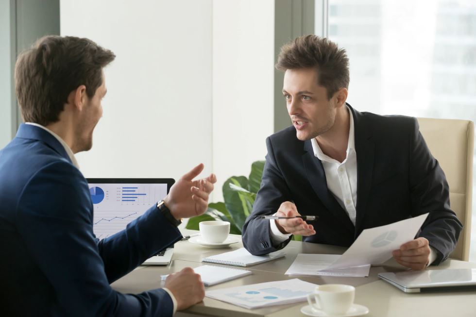 راز طلایی متقاعدسازی: تمرکز روی منافع طرف مقابل